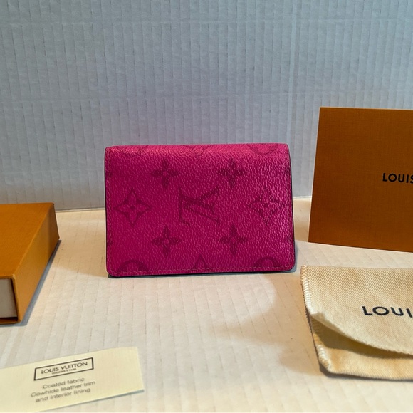 Louis Vuitton Pocket Organizer Fuchsia Pink Rare -Hard to Find Color! - Picture 4 of 9